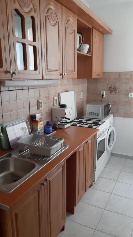 Sunset Apartman Szekesfehervar Ngoại thất bức ảnh