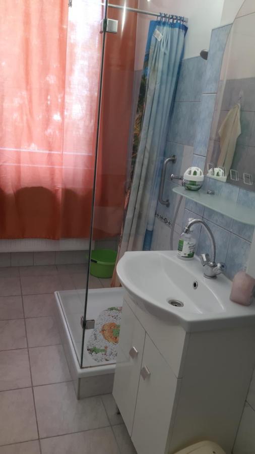 Sunset Apartman Szekesfehervar Ngoại thất bức ảnh